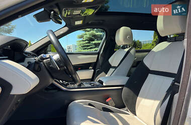 Внедорожник / Кроссовер Land Rover Range Rover Velar 2018 в 