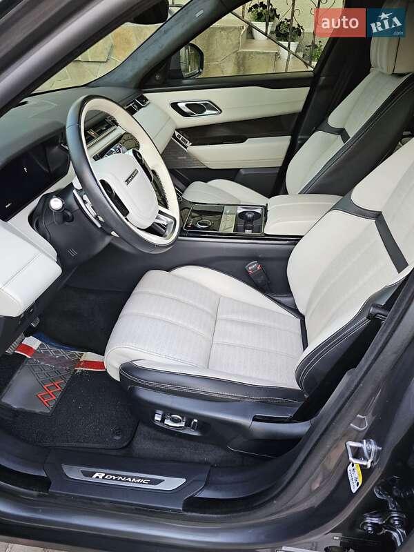 Внедорожник / Кроссовер Land Rover Range Rover Velar 2017 в Остроге