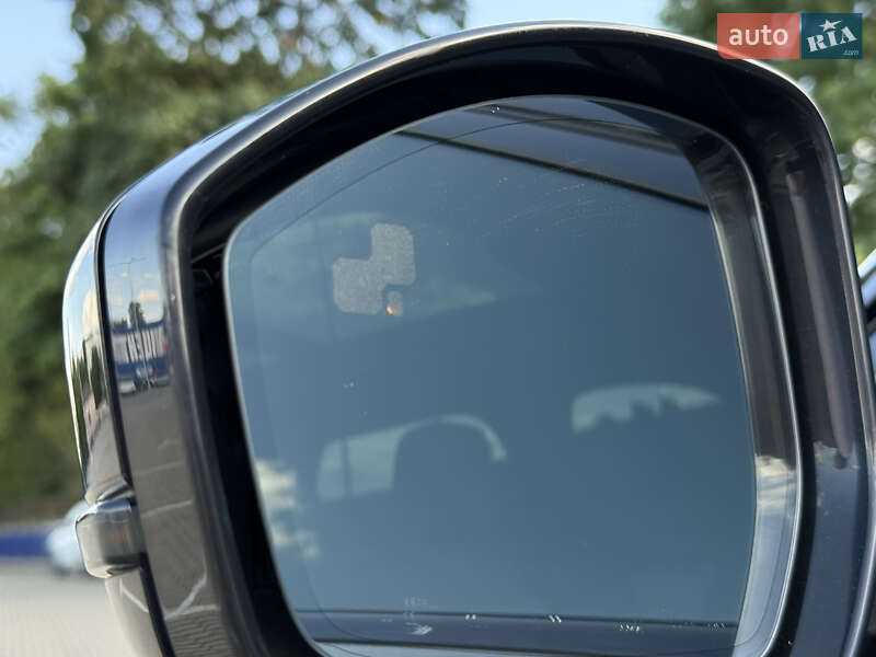 Позашляховик / Кросовер Land Rover Range Rover Velar 2017 в Тернополі