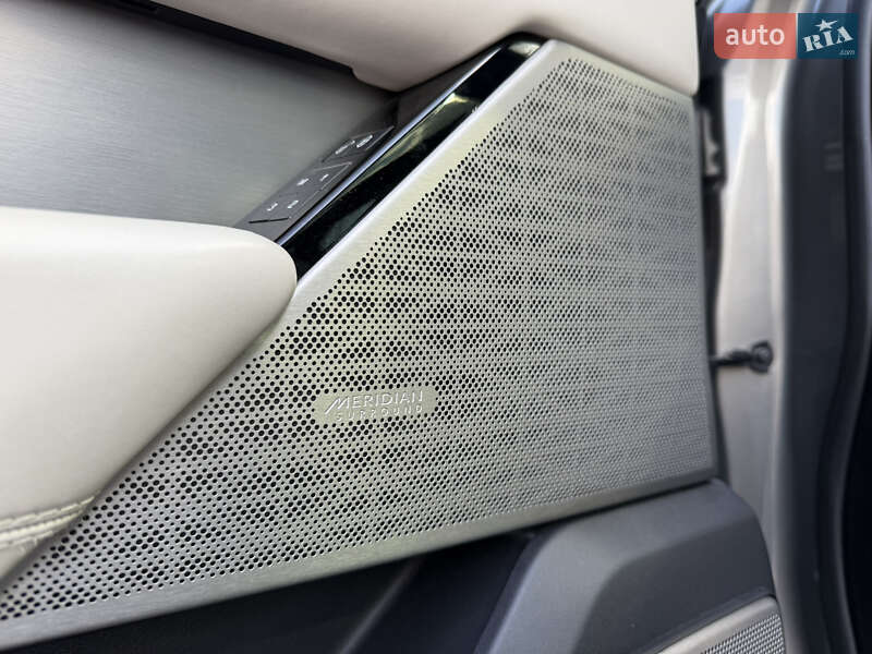 Позашляховик / Кросовер Land Rover Range Rover Velar 2017 в Тернополі