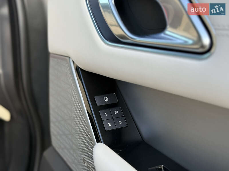 Позашляховик / Кросовер Land Rover Range Rover Velar 2017 в Тернополі