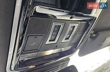 Внедорожник / Кроссовер Land Rover Range Rover Velar 2022 в 