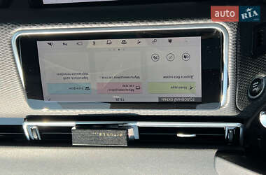 Внедорожник / Кроссовер Land Rover Range Rover Velar 2017 в 