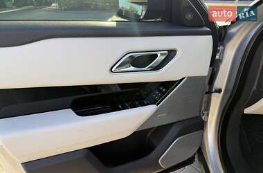 Позашляховик / Кросовер Land Rover Range Rover Velar 2018 в  фото 26 Позашляховик / Кросовер Land Rover Range Rover Velar 2018 в