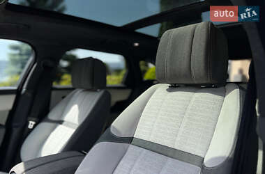 Внедорожник / Кроссовер Land Rover Range Rover Velar 2018 в 