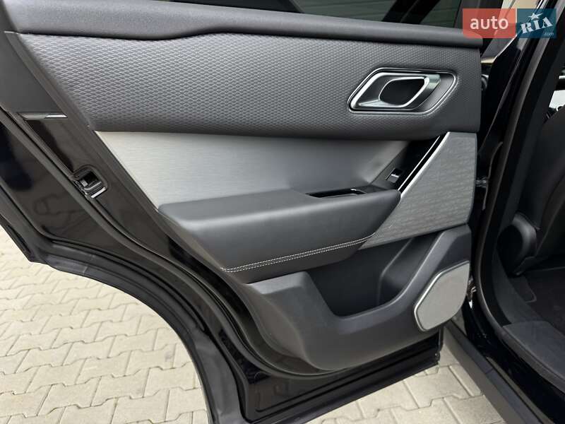 Позашляховик / Кросовер Land Rover Range Rover Velar 2017 в Стрию