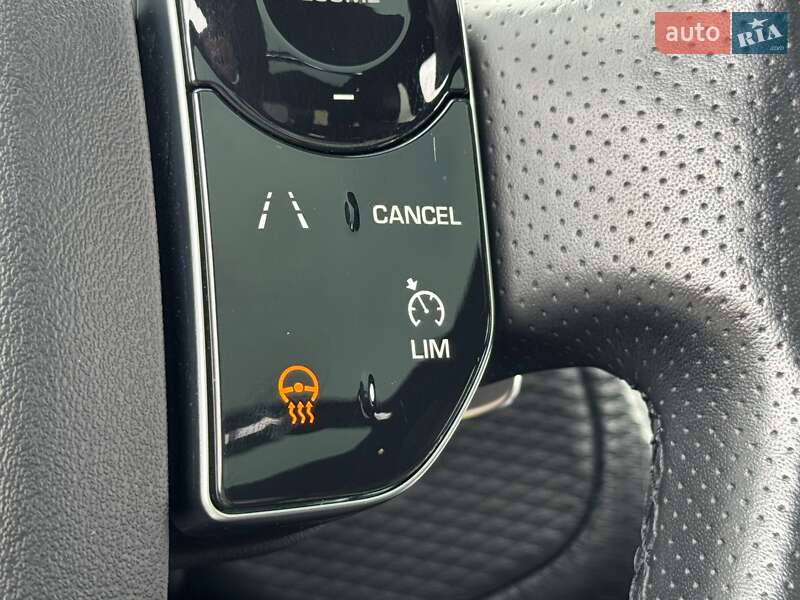 Позашляховик / Кросовер Land Rover Range Rover Velar 2017 в Стрию