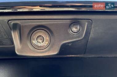 Внедорожник / Кроссовер Land Rover Range Rover Velar 2018 в 