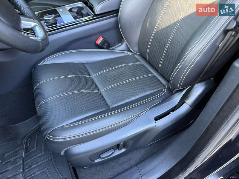 Внедорожник / Кроссовер Land Rover Range Rover Velar 2017 в Львове