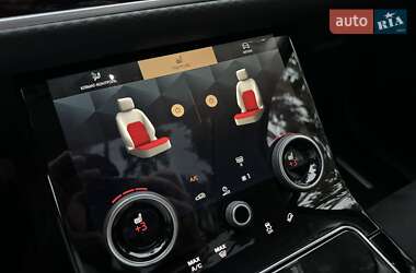 Внедорожник / Кроссовер Land Rover Range Rover Velar 2022 в 