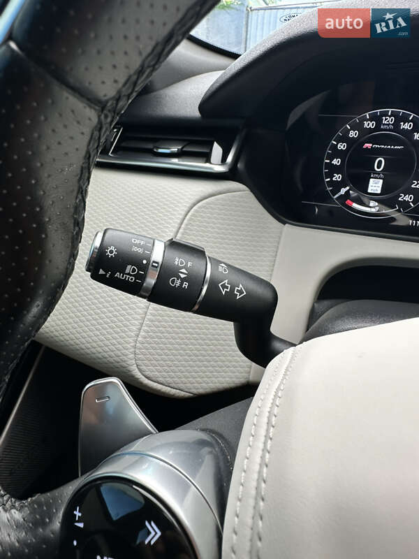 Позашляховик / Кросовер Land Rover Range Rover Velar 2019 в Одесі фото 39 Позашляховик / Кросовер Land Rover Range Rover Velar 2019 в Одесі