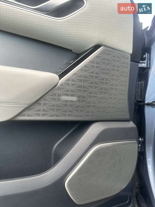 Позашляховик / Кросовер Land Rover Range Rover Velar 2019 в Одесі фото 65 Позашляховик / Кросовер Land Rover Range Rover Velar 2019 в Одесі