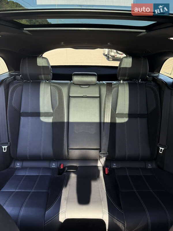 Позашляховик / Кросовер Land Rover Range Rover Velar 2017 в Києві