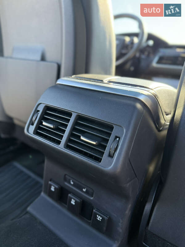 Позашляховик / Кросовер Land Rover Range Rover Velar 2017 в Києві