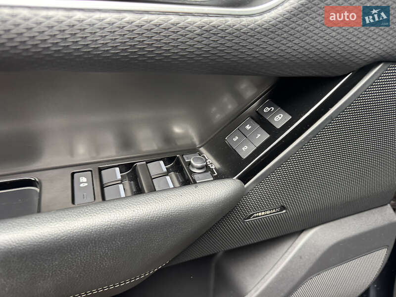 Позашляховик / Кросовер Land Rover Range Rover Velar 2018 в Києві