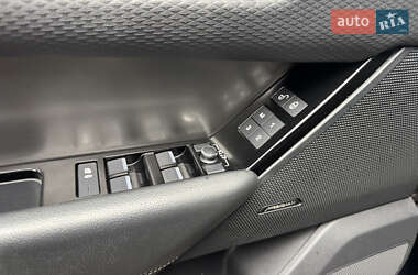 Внедорожник / Кроссовер Land Rover Range Rover Velar 2018 в 