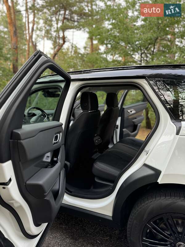 Внедорожник / Кроссовер Land Rover Range Rover Velar 2022 в Киеве