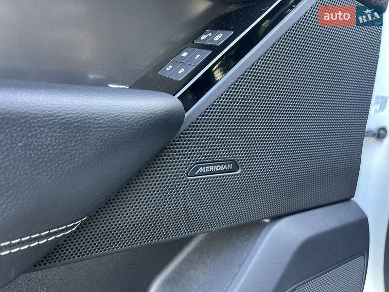 Позашляховик / Кросовер Land Rover Range Rover Velar 2019 в Києві