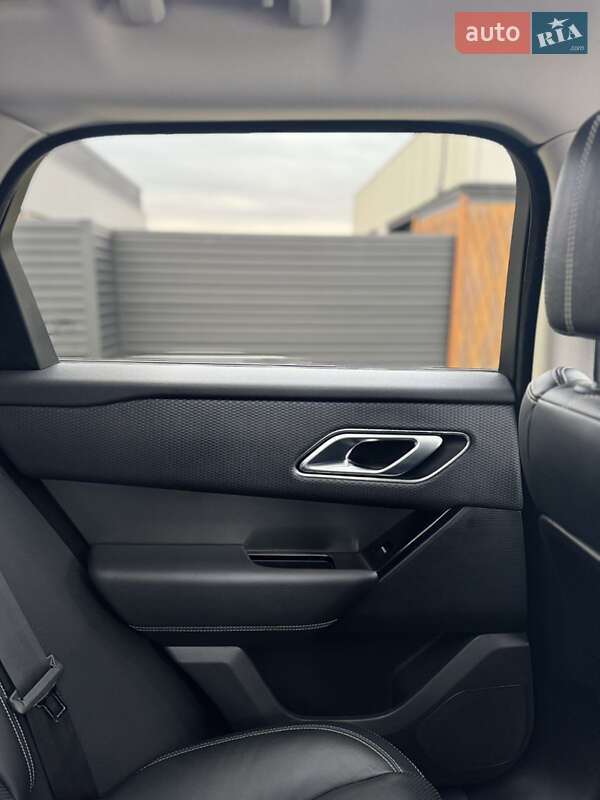 Внедорожник / Кроссовер Land Rover Range Rover Velar 2019 в Киеве фото 34 Внедорожник / Кроссовер Land Rover Range Rover Velar 2019 в Киеве
