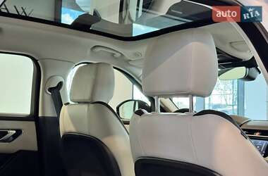 Позашляховик / Кросовер Land Rover Range Rover Velar 2021 в 