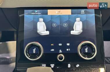 Позашляховик / Кросовер Land Rover Range Rover Velar 2021 в 