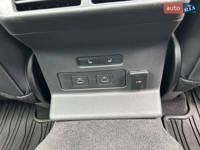 Внедорожник / Кроссовер Land Rover Range Rover Velar 2025 в Киеве фото 36 Внедорожник / Кроссовер Land Rover Range Rover Velar 2025 в Киеве