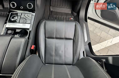 Позашляховик / Кросовер Land Rover Range Rover Velar 2017 в  фото 44 Позашляховик / Кросовер Land Rover Range Rover Velar 2017 в