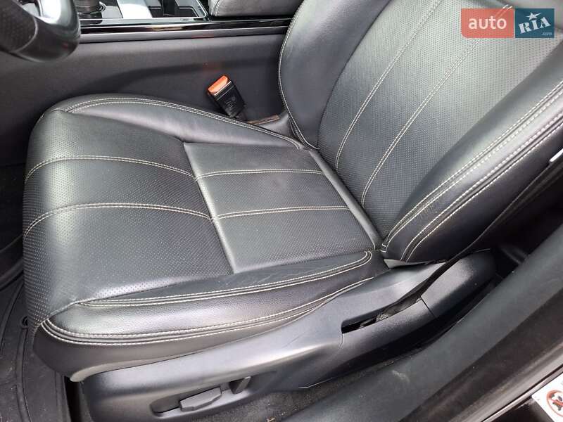 Позашляховик / Кросовер Land Rover Range Rover Velar 2018 в Києві фото 19 Позашляховик / Кросовер Land Rover Range Rover Velar 2018 в Києві