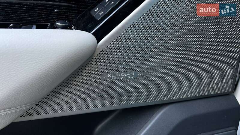 Внедорожник / Кроссовер Land Rover Range Rover Velar 2018 в Львове фото 26 Внедорожник / Кроссовер Land Rover Range Rover Velar 2018 в Львове