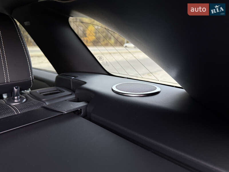 Позашляховик / Кросовер Land Rover Range Rover Velar 2018 в Дніпрі