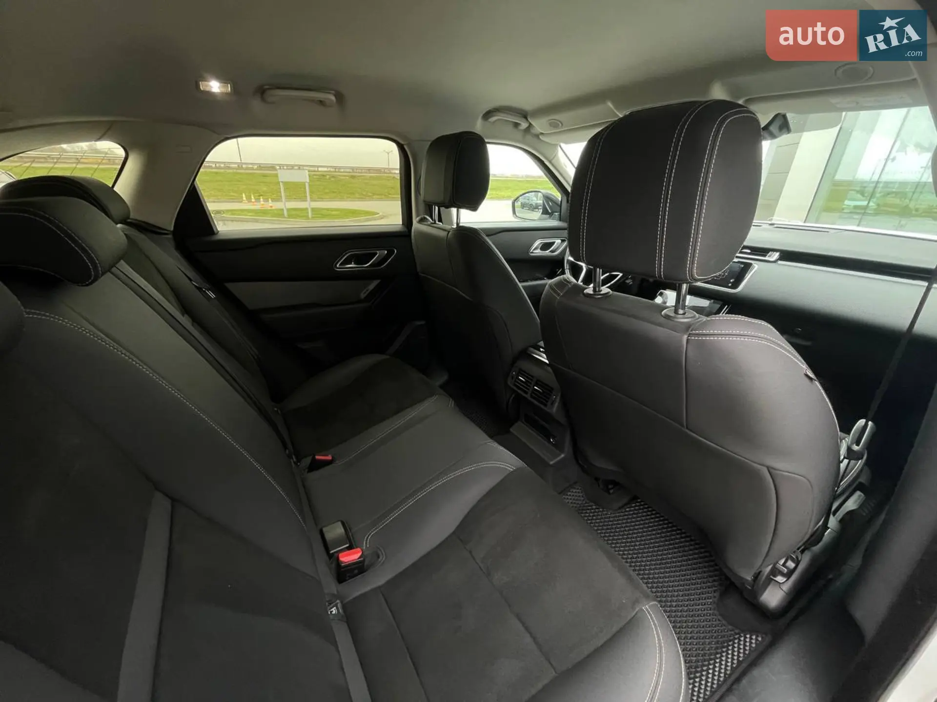 2021 Land Rover Range Rover Velar - мініатюра 23