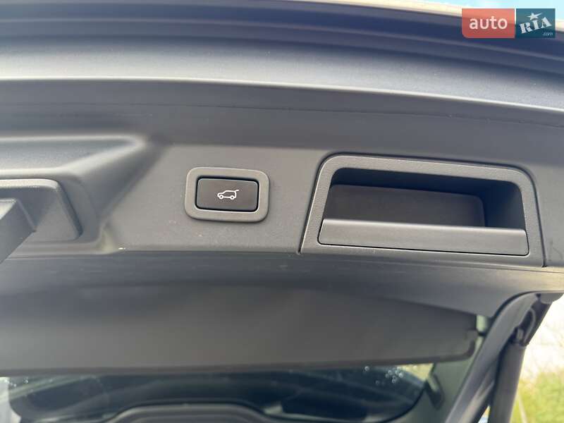 Позашляховик / Кросовер Land Rover Range Rover Velar 2021 в Києві фото 37 Позашляховик / Кросовер Land Rover Range Rover Velar 2021 в Києві