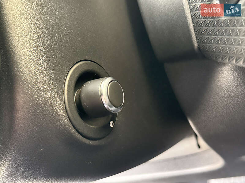 Позашляховик / Кросовер Land Rover Range Rover Velar 2019 в Одесі