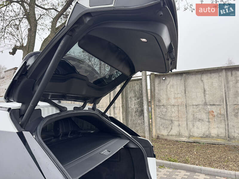 Позашляховик / Кросовер Land Rover Range Rover Velar 2018 в Києві