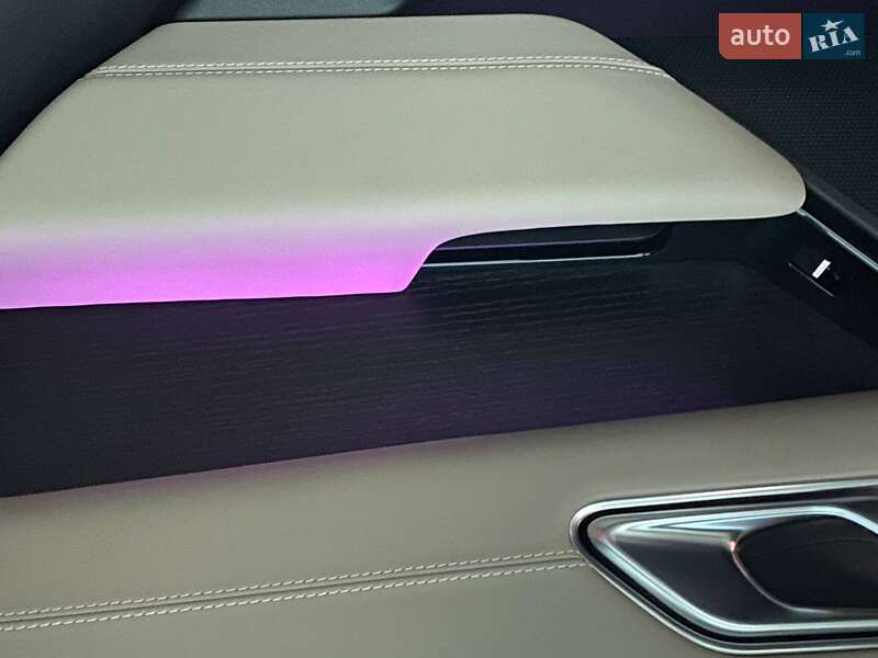 Внедорожник / Кроссовер Land Rover Range Rover Velar 2022 в Киеве