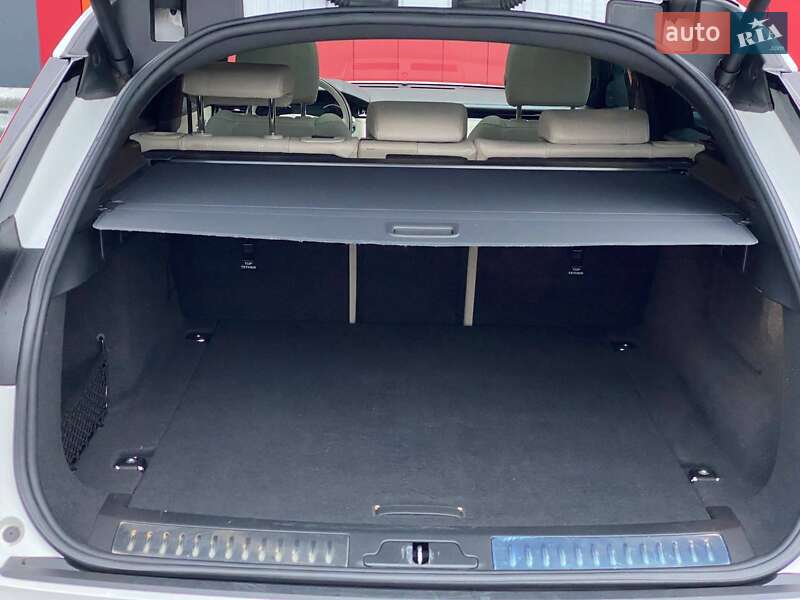 Внедорожник / Кроссовер Land Rover Range Rover Velar 2022 в Киеве