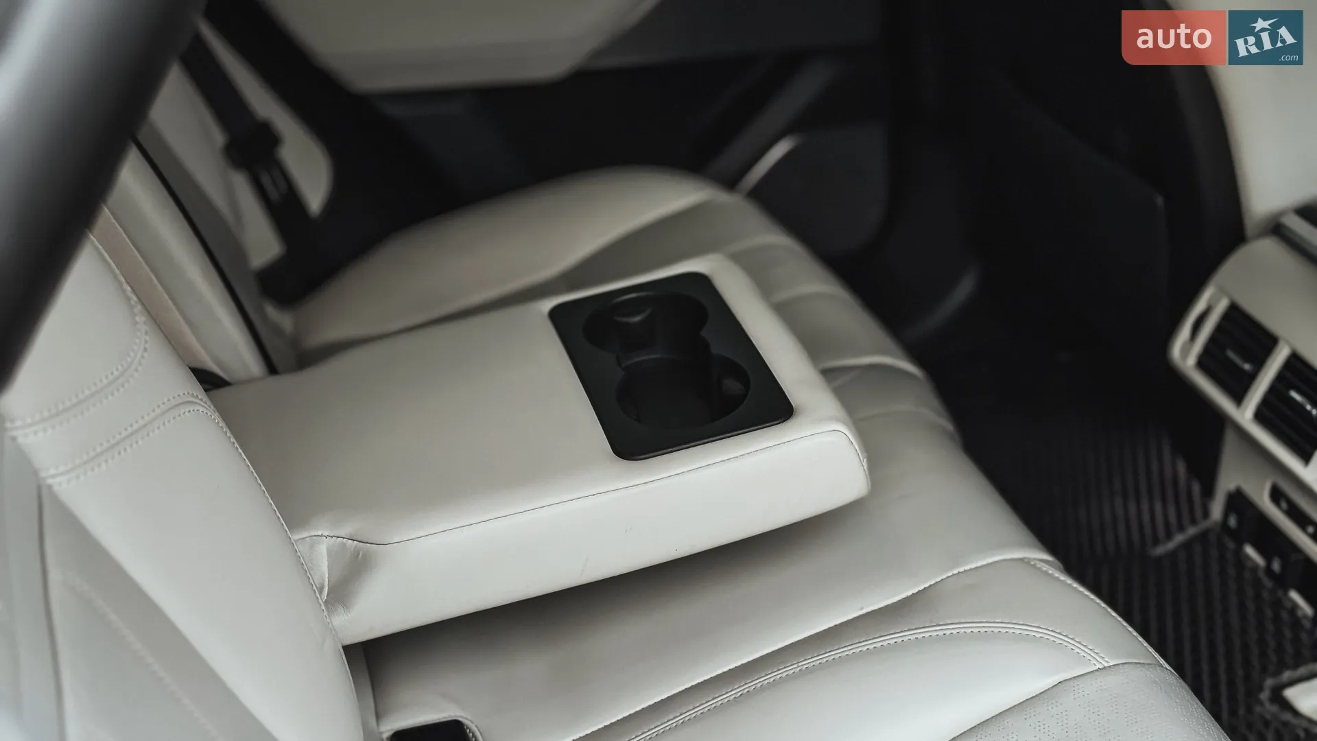 2018 Land Rover Range Rover Velar - мініатюра 50