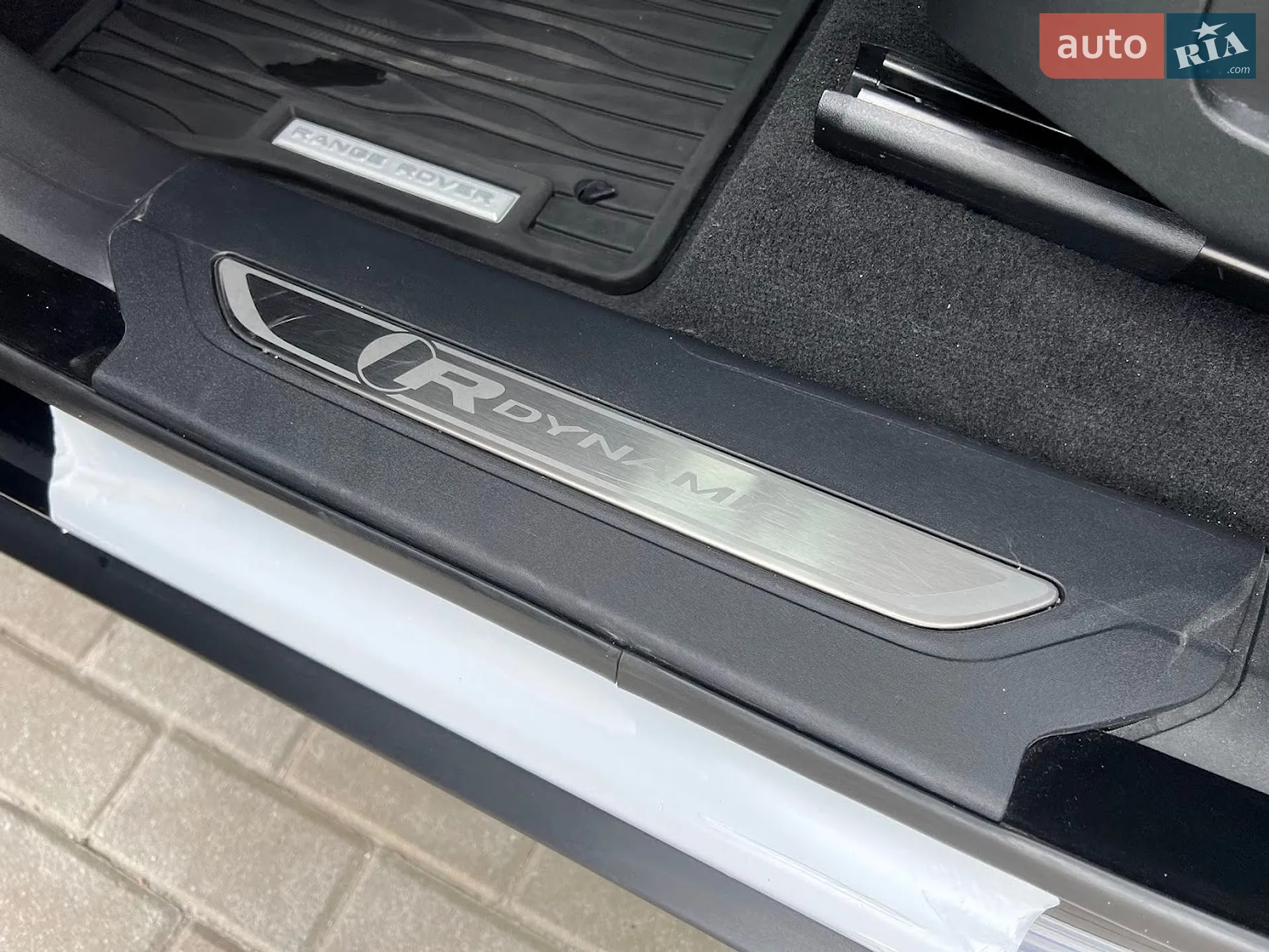 2022 Land Rover Range Rover Velar - мініатюра 15