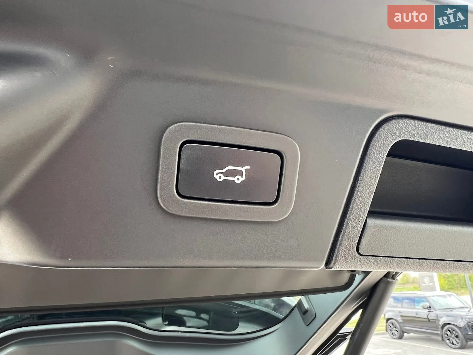 2022 Land Rover Range Rover Velar - мініатюра 29