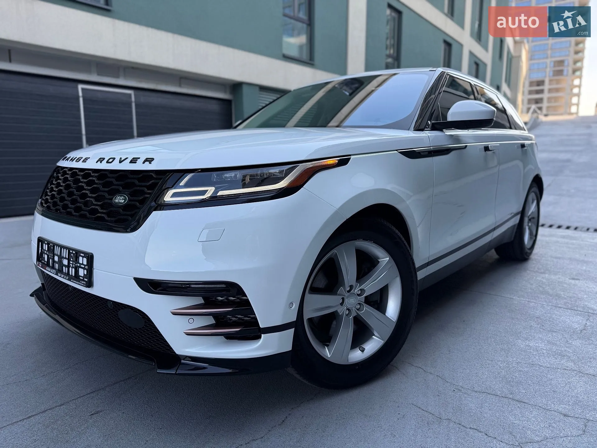 2018 Land Rover Range Rover Velar - мініатюра 41