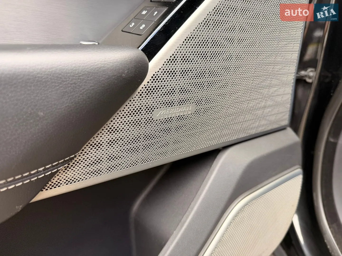2019 Land Rover Range Rover Velar - мініатюра 12
