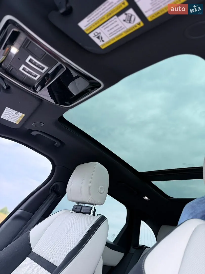 2022 Land Rover Range Rover Velar - мініатюра 18