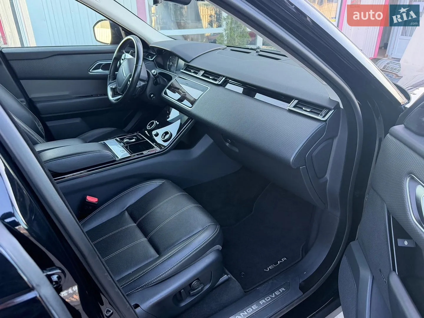 2020 Land Rover Range Rover Velar - мініатюра 16