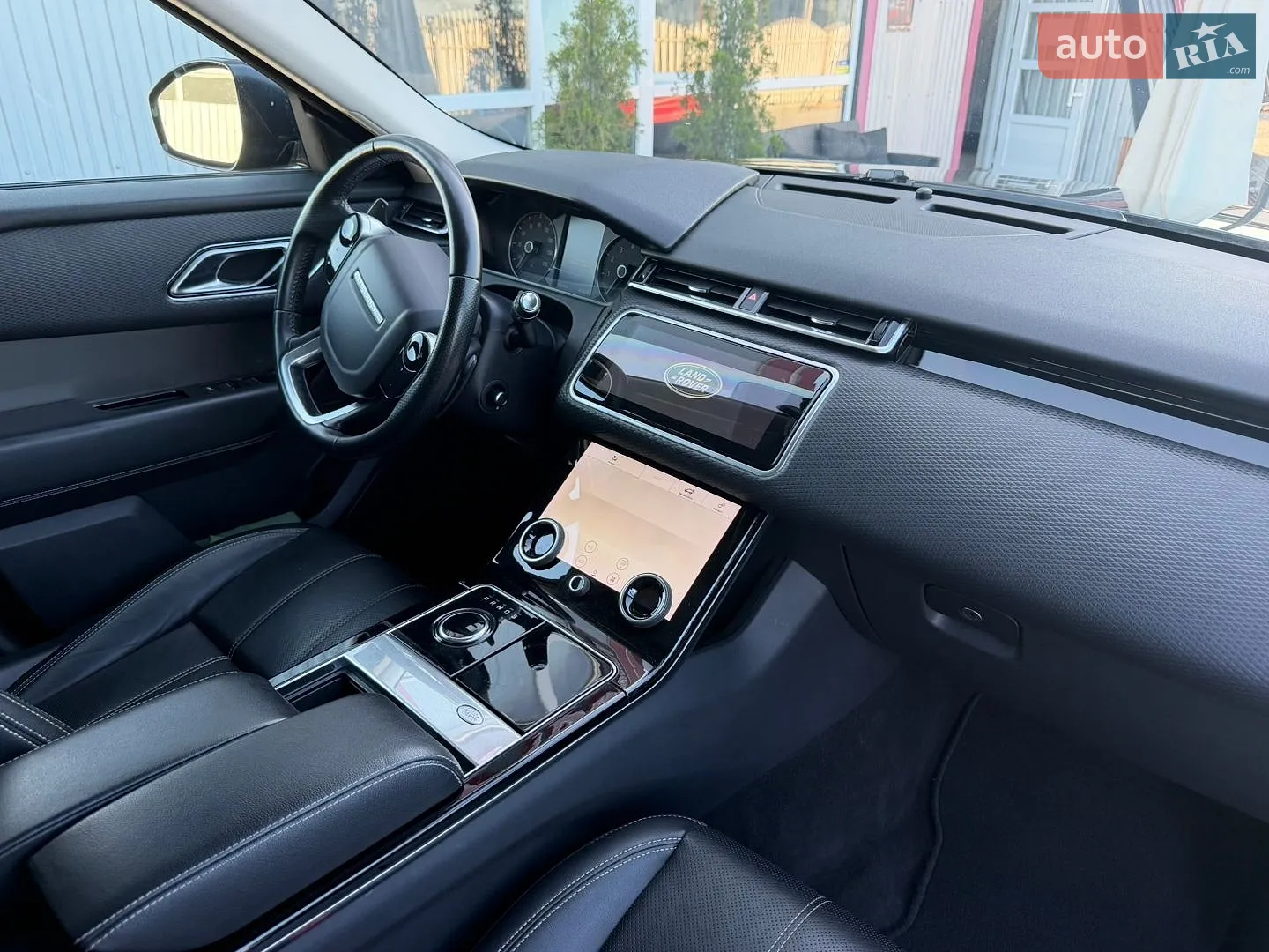 2020 Land Rover Range Rover Velar - мініатюра 18