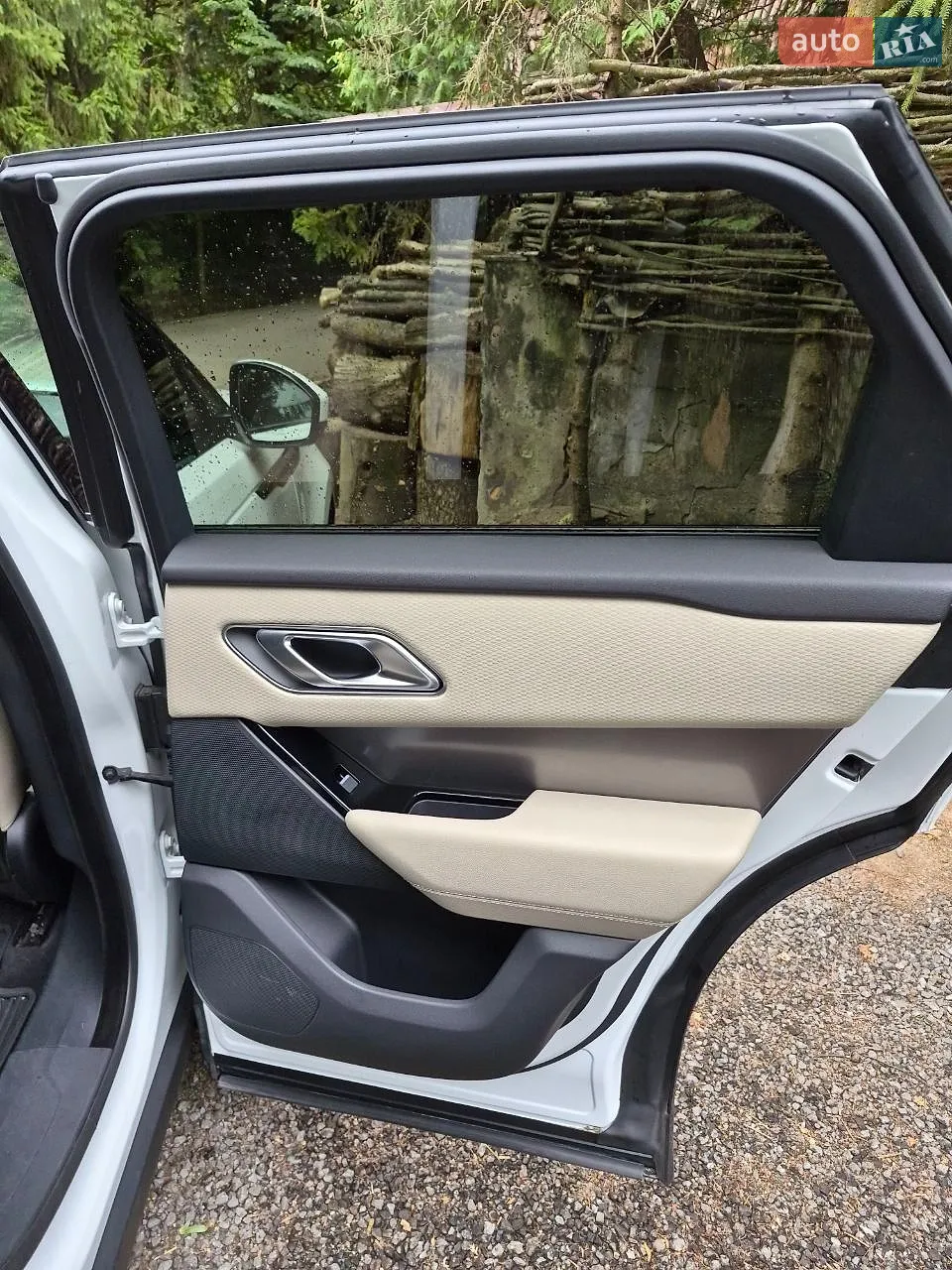 2019 Land Rover Range Rover Velar - мініатюра 27