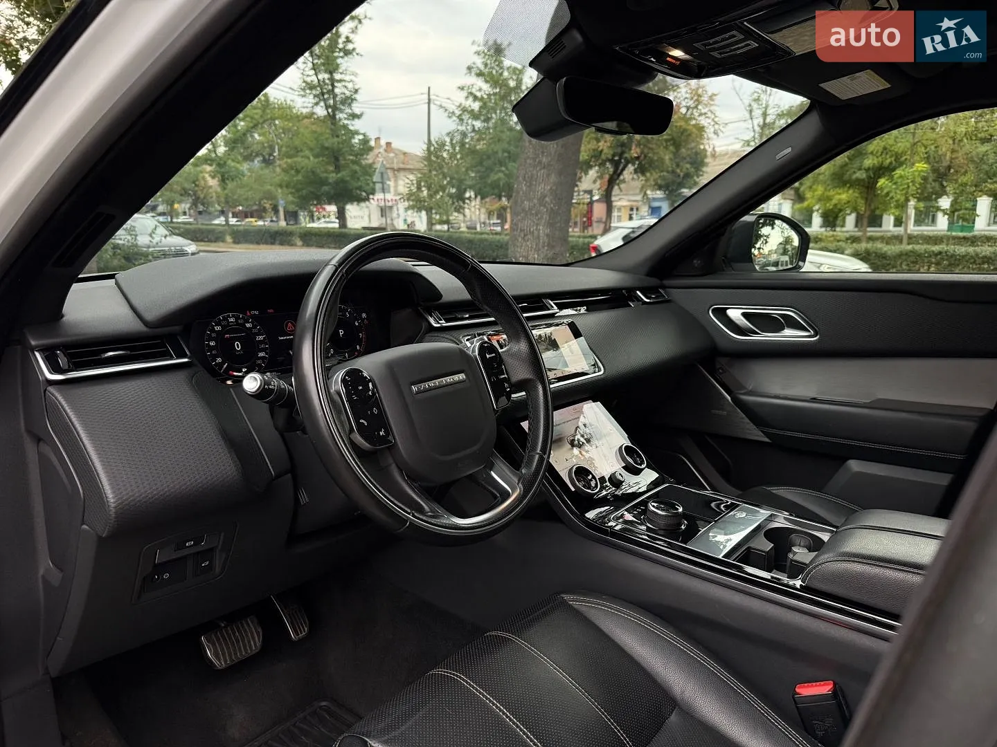 2018 Land Rover Range Rover Velar - мініатюра 15