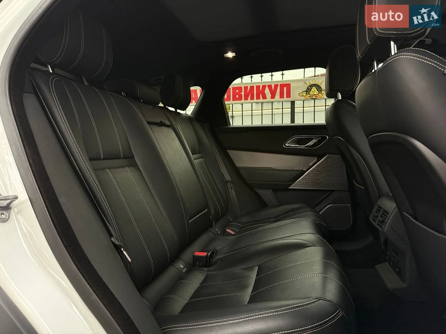 2018 Land Rover Range Rover Velar - мініатюра 41