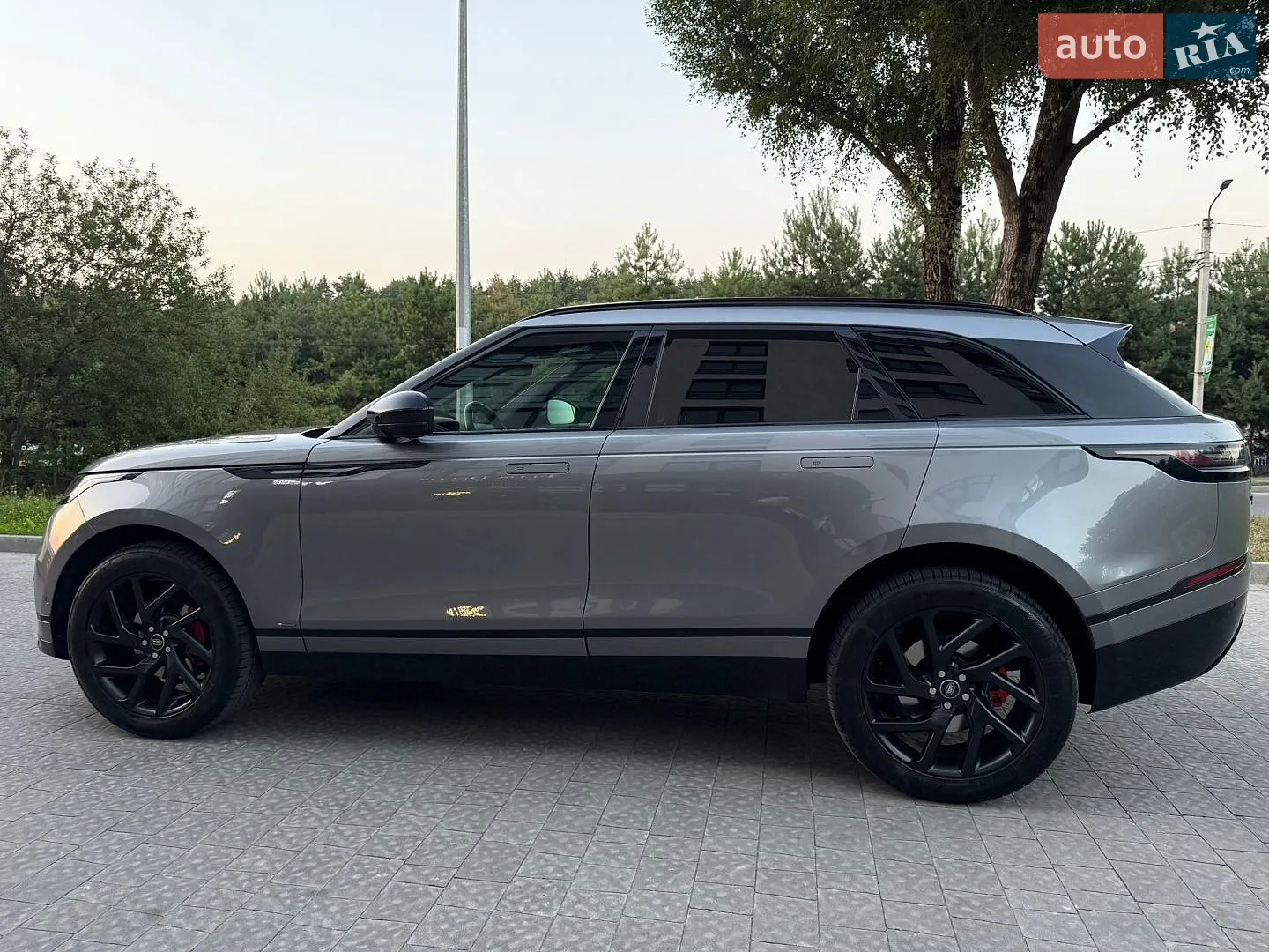 2019 Land Rover Range Rover Velar - мініатюра 22