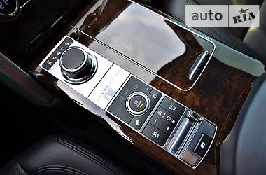Позашляховик / Кросовер Land Rover Range Rover 2013 в 