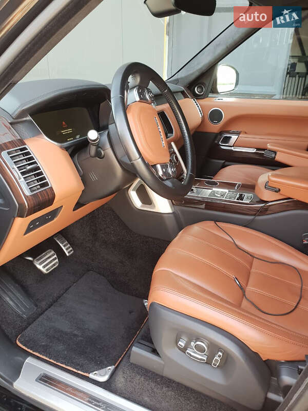 Внедорожник / Кроссовер Land Rover Range Rover 2016 в Черновцах